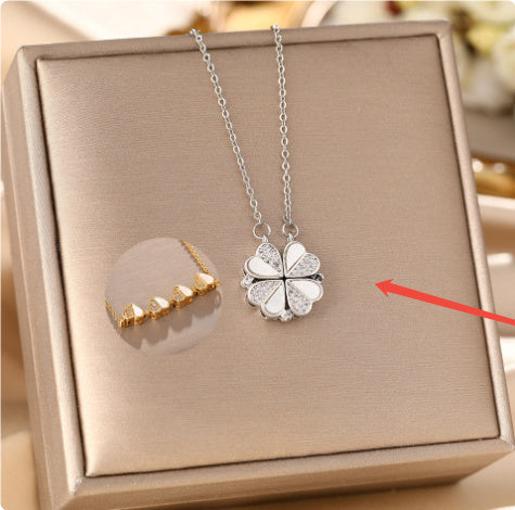 Luxury Four Leaf Clover Pendant Necklace