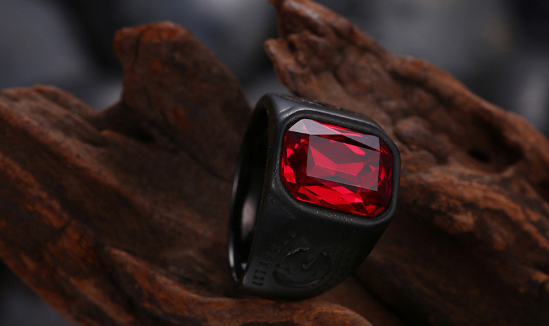 Vintage Red Stone Ring