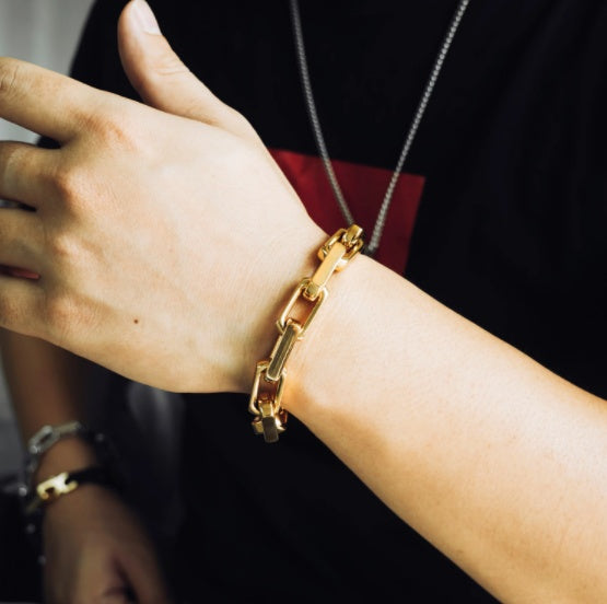 BONI™ Chunky Square Chain Bracelet